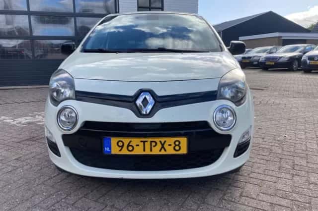 Renault Twingo (2012) thumbnail 3