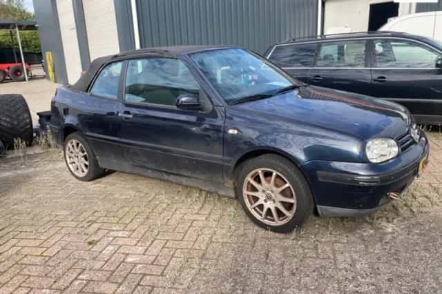 Volkswagen Golf (1998) thumbnail 1