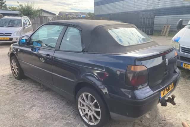 Volkswagen Golf (1998) thumbnail 4