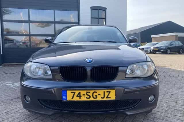 BMW 1-Serie (2005) thumbnail 3