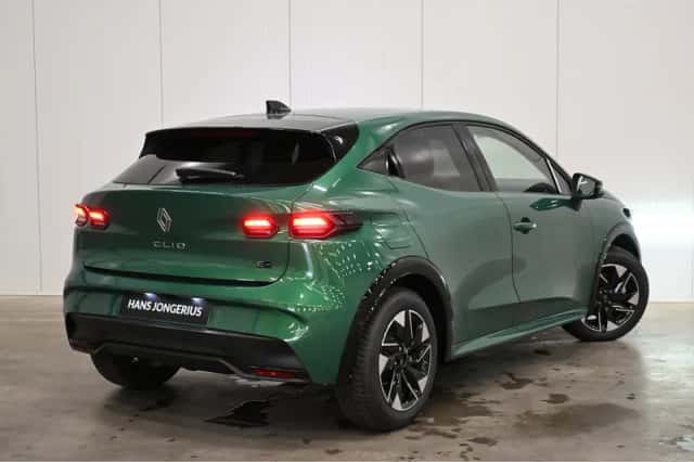 Renault Clio (2026) thumbnail 4