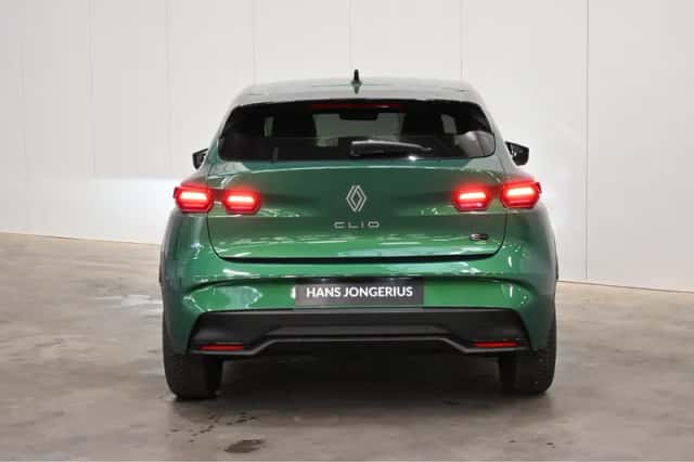 Renault Clio (2026) thumbnail 3
