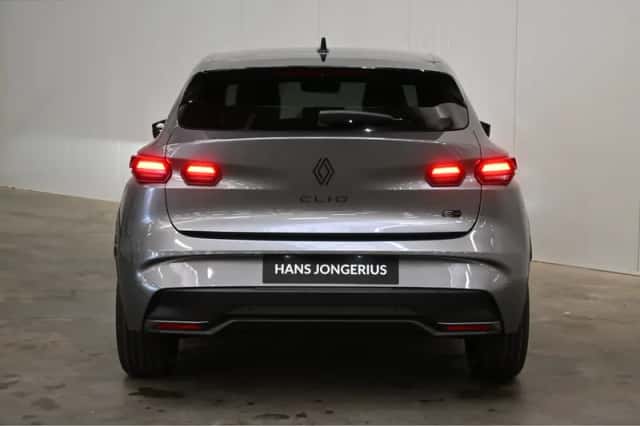 Renault Clio (2026) thumbnail 3