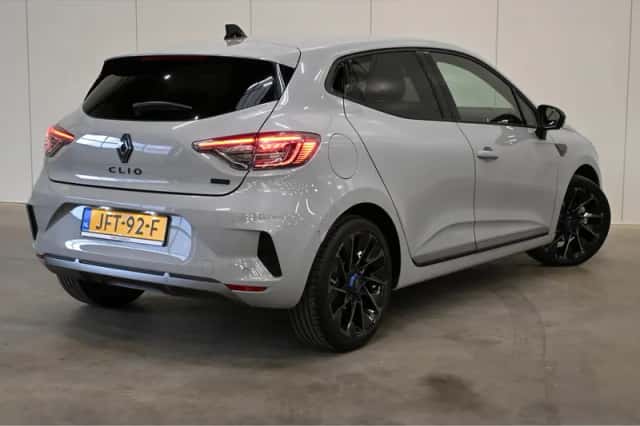 Renault Clio (2025) thumbnail 3