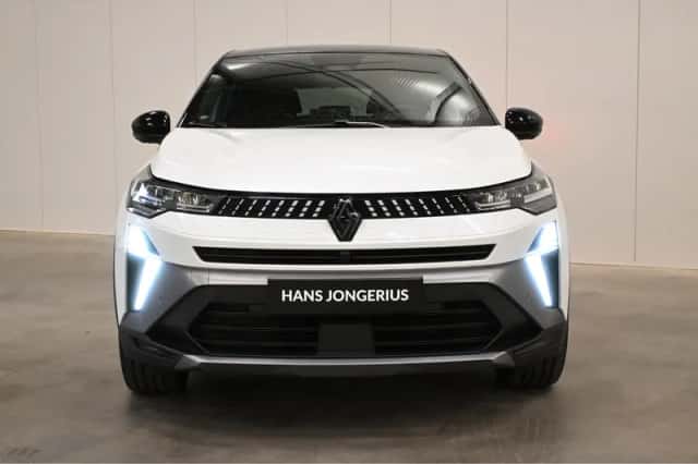 Renault Captur (2025) thumbnail 2