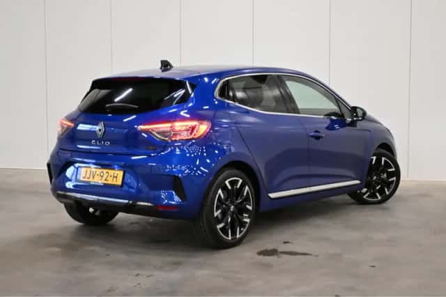 Renault Clio (2025) thumbnail 3