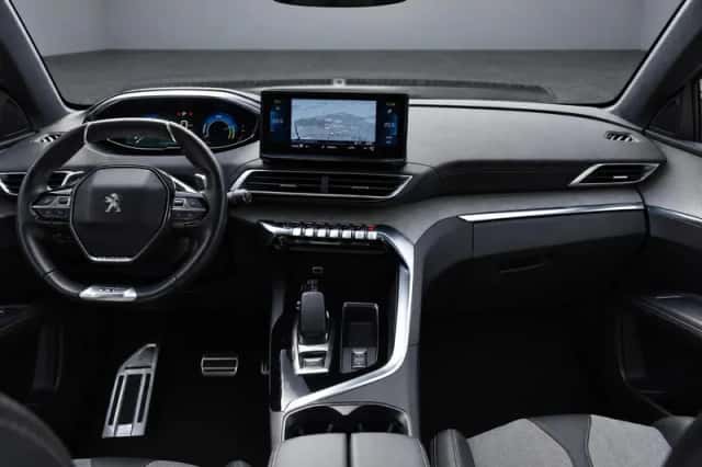 Peugeot 3008 (2021) thumbnail 4