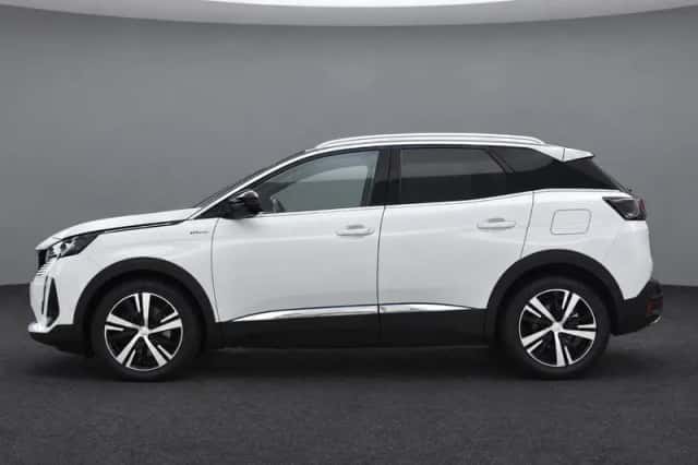 Peugeot 3008 (2021) thumbnail 5