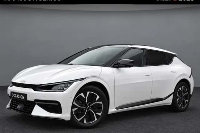 Kia EV6 (2021) thumbnail 1