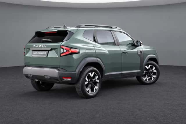 Dacia Duster (2025) thumbnail 3