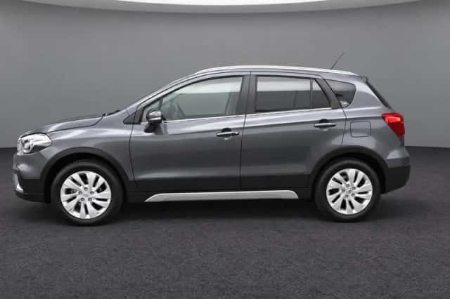 Suzuki S-Cross (2021) thumbnail 4