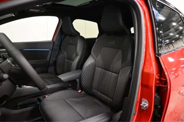Renault Captur (2026) thumbnail 5