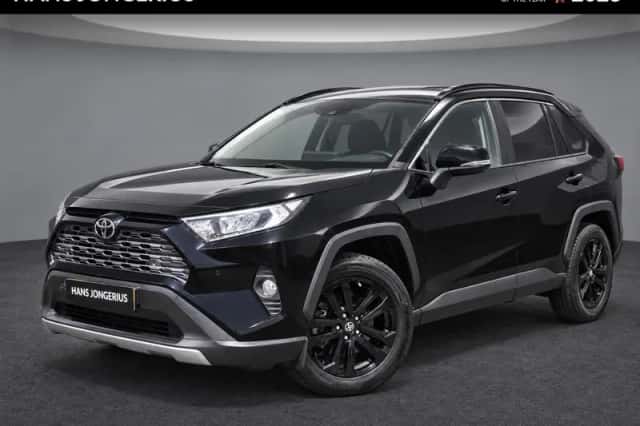 Toyota RAV4 (2021) thumbnail 1
