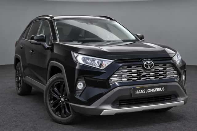 Toyota RAV4 (2021) thumbnail 5