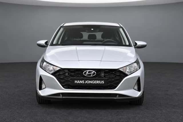 Hyundai i20 (2022) thumbnail 2