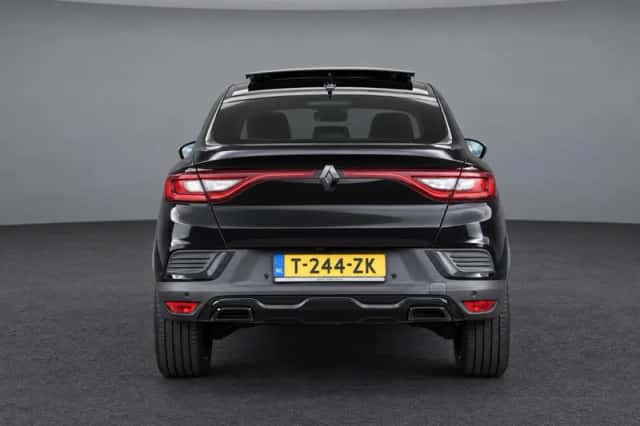 Renault Arkana (2023) thumbnail 6