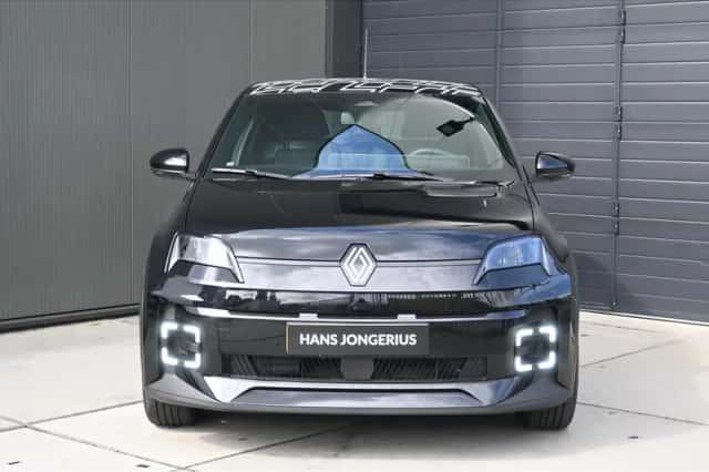 Renault 5 (2025) thumbnail 2