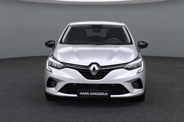 Renault Clio (2023) thumbnail 2