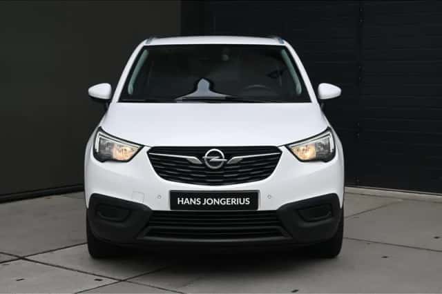 Opel Crossland X (2020) thumbnail 2