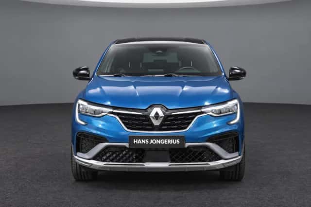Renault Arkana (2022) thumbnail 2