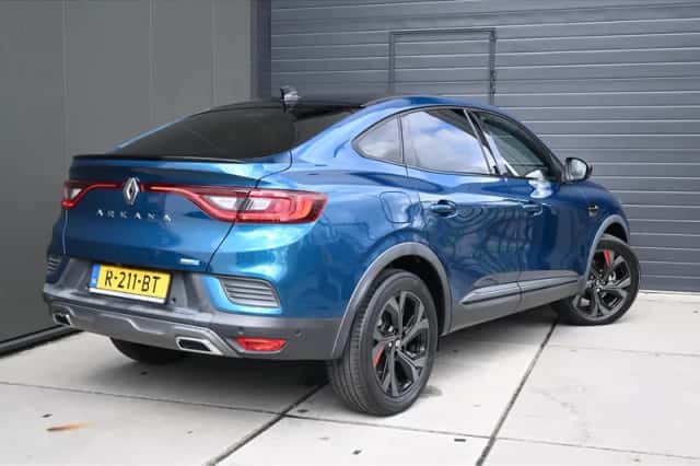 Renault Arkana (2022) thumbnail 3