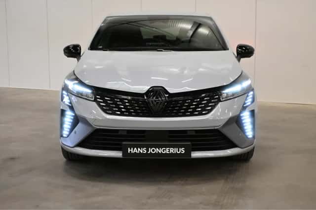 Renault Clio (2025) thumbnail 2