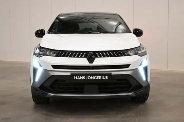 Renault Captur (2025) thumbnail 2