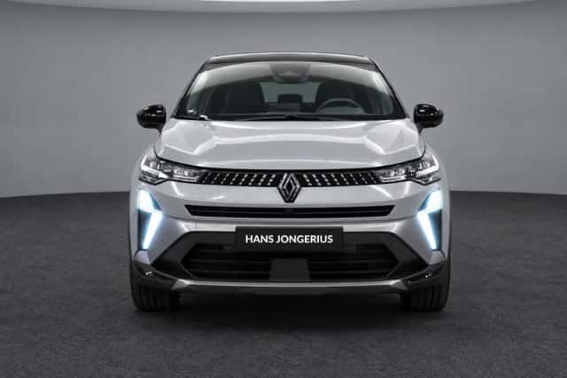 Renault Captur (2025) thumbnail 2