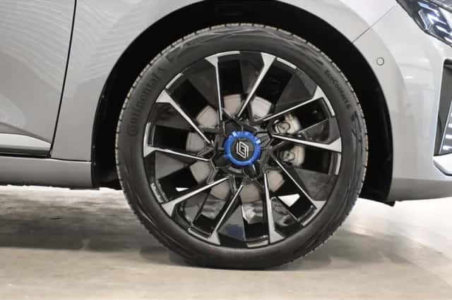 Renault Clio (2025) thumbnail 4
