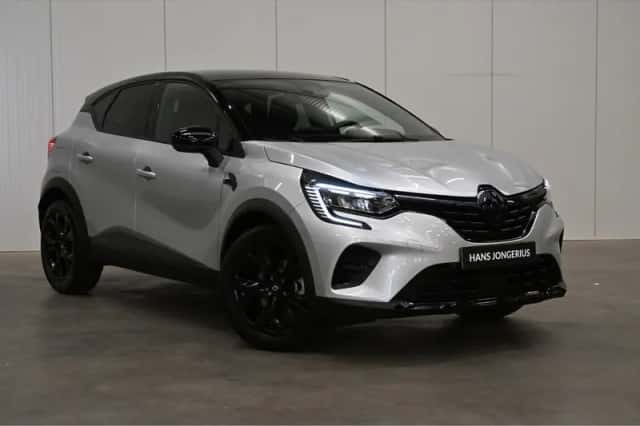 Renault Captur (2023) thumbnail 6