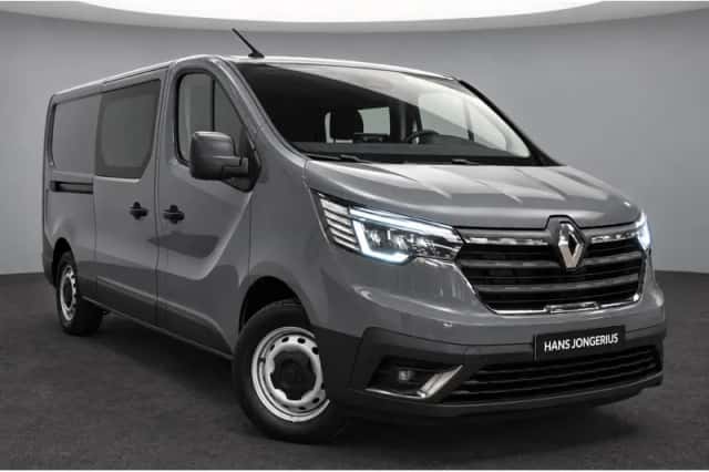 Renault Trafic (2022) thumbnail 6