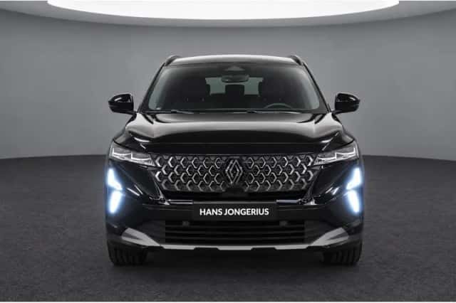 Renault Austral (2025) thumbnail 2