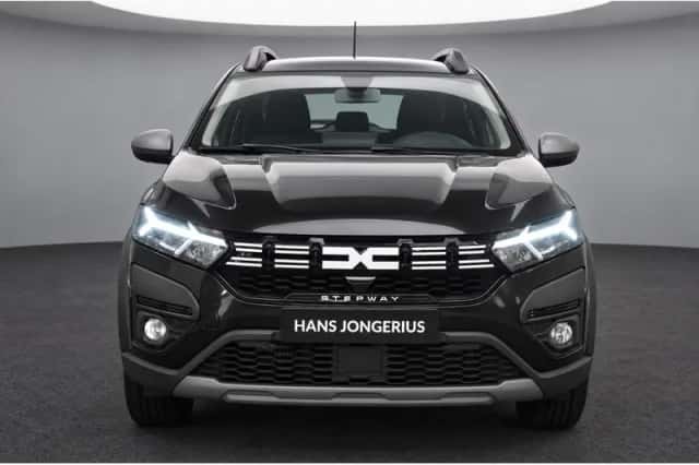 Dacia Sandero (2023) thumbnail 2