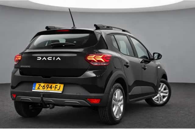 Dacia Sandero (2023) thumbnail 3