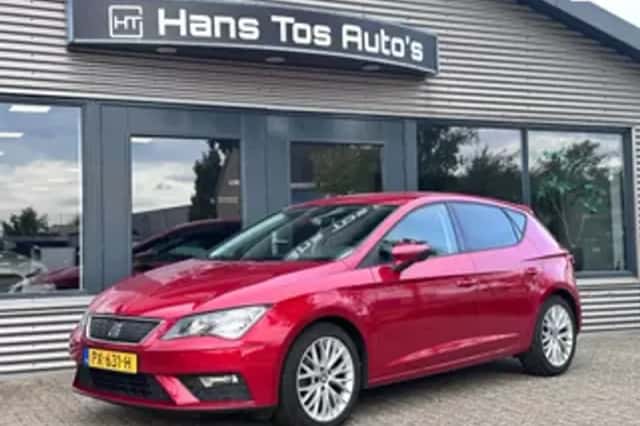 SEAT Leon (2017) thumbnail 1