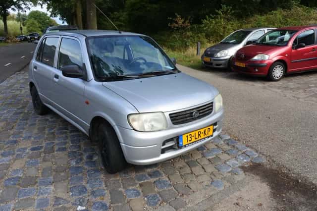 Daihatsu Cuore (2003) thumbnail 2