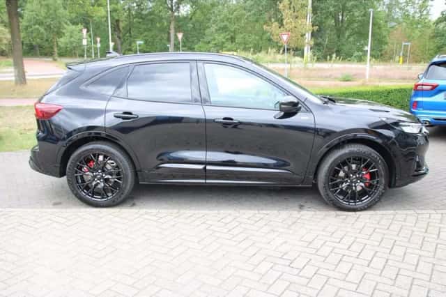 Ford Kuga (2026) thumbnail 4