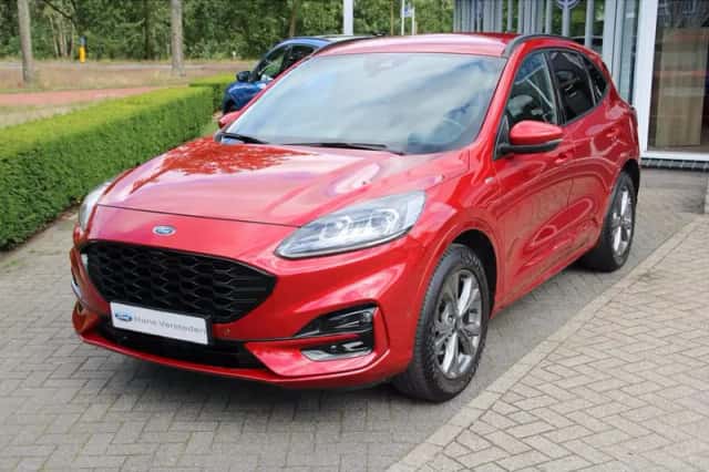 Ford Kuga (2021) thumbnail 1