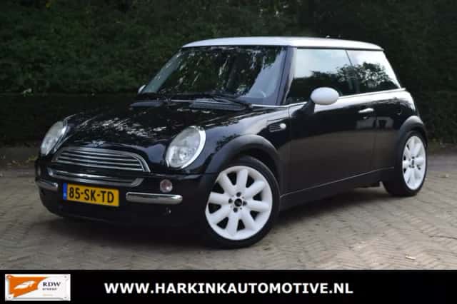 MINI Cooper (2003) thumbnail 1