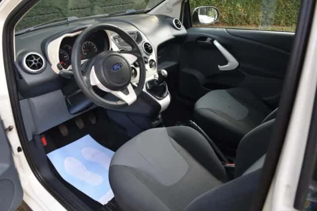 Ford Ka (2009) thumbnail 3