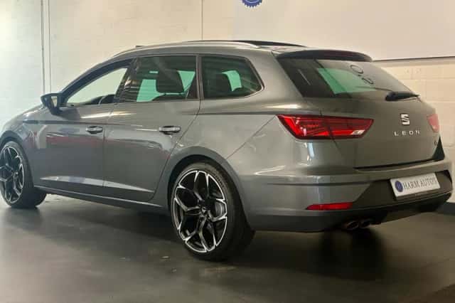 SEAT Leon (2017) thumbnail 4