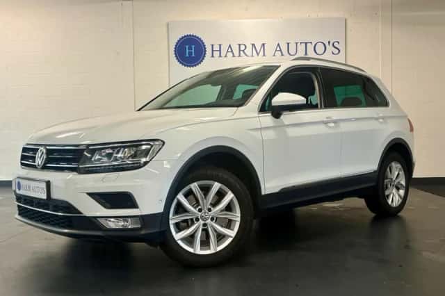 Volkswagen Tiguan (2017) thumbnail 1