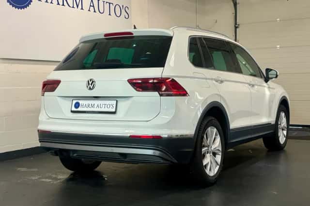 Volkswagen Tiguan (2017) thumbnail 6