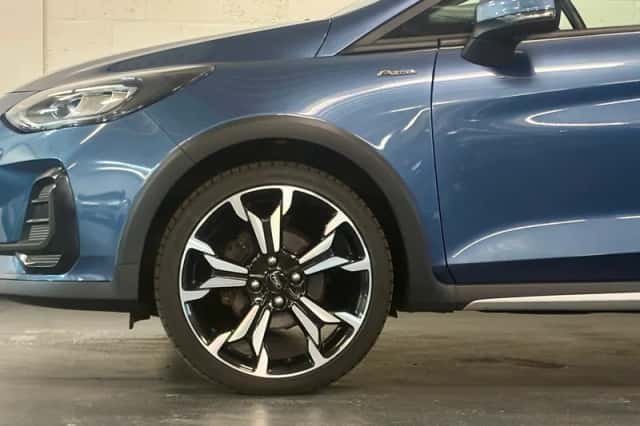 Ford Fiesta (2022) thumbnail 5