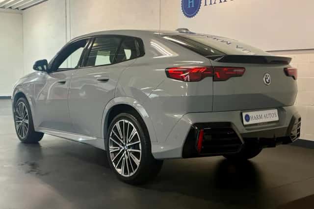 BMW X2 (2024) thumbnail 4