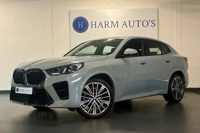 BMW X2 (2024) thumbnail 1