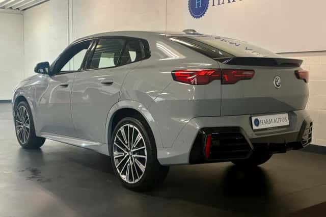 BMW X2 (2024) thumbnail 4