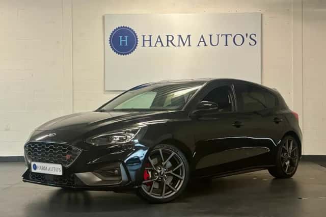 Ford Focus (2020) thumbnail 1