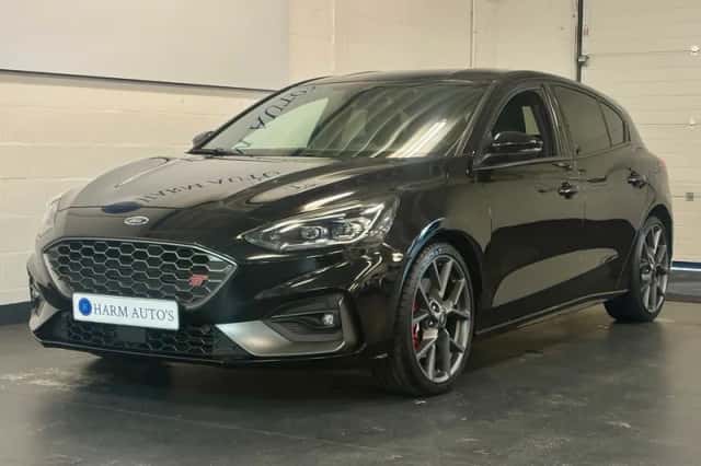 Ford Focus (2020) thumbnail 3