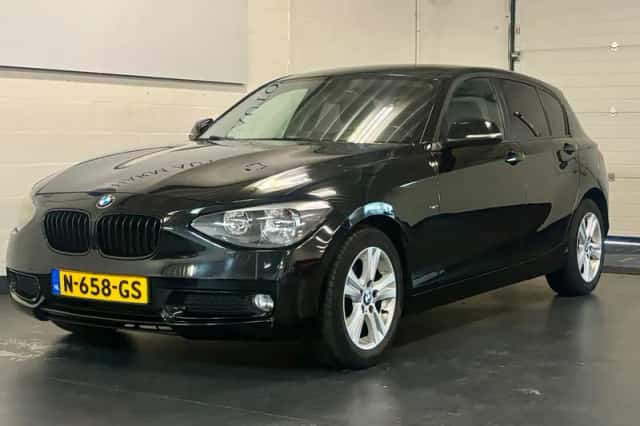 BMW 1-Serie (2011) thumbnail 3